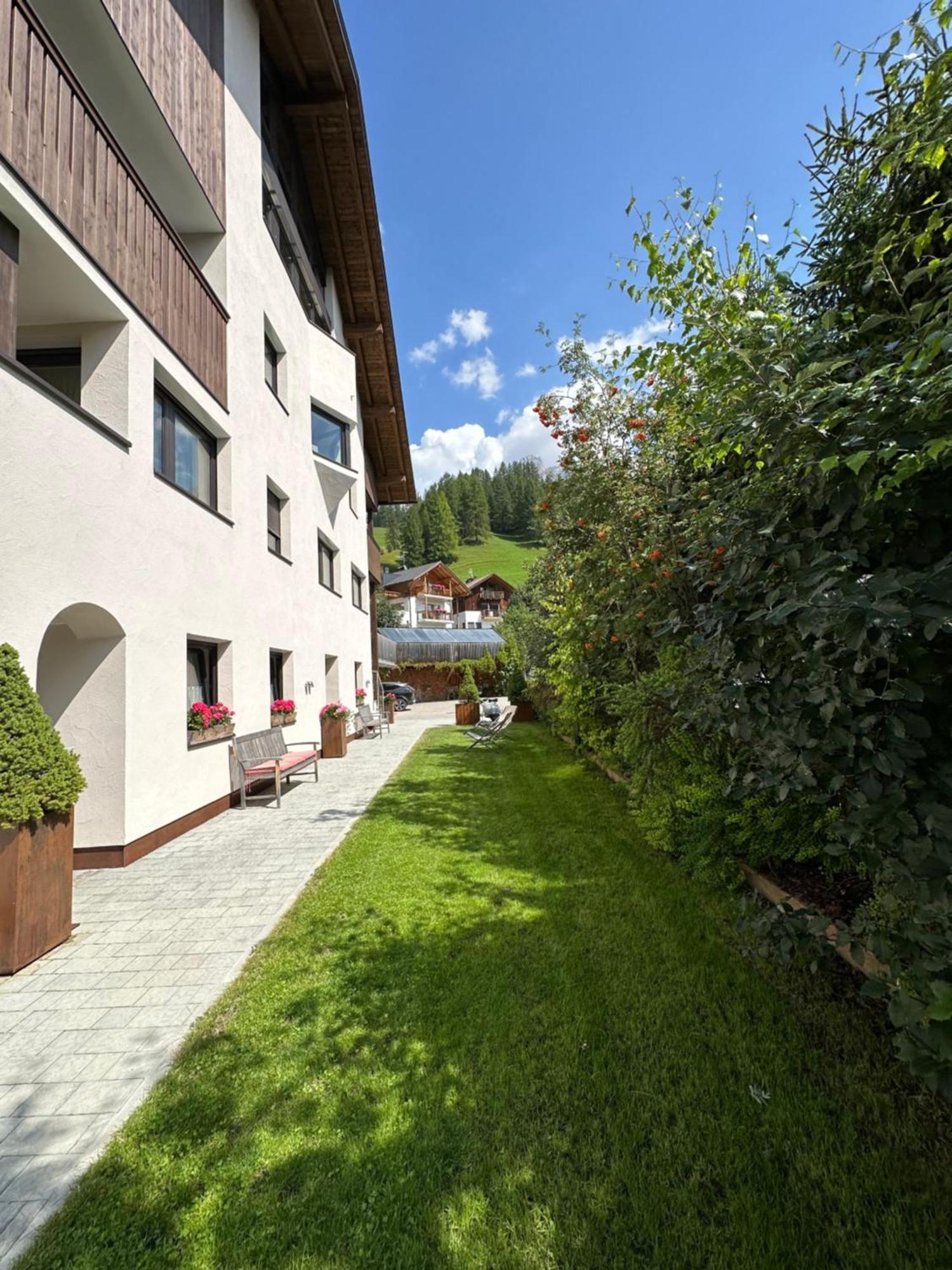 Apartment Ciasa Laoi San Cassiano (Badia) Exterior foto